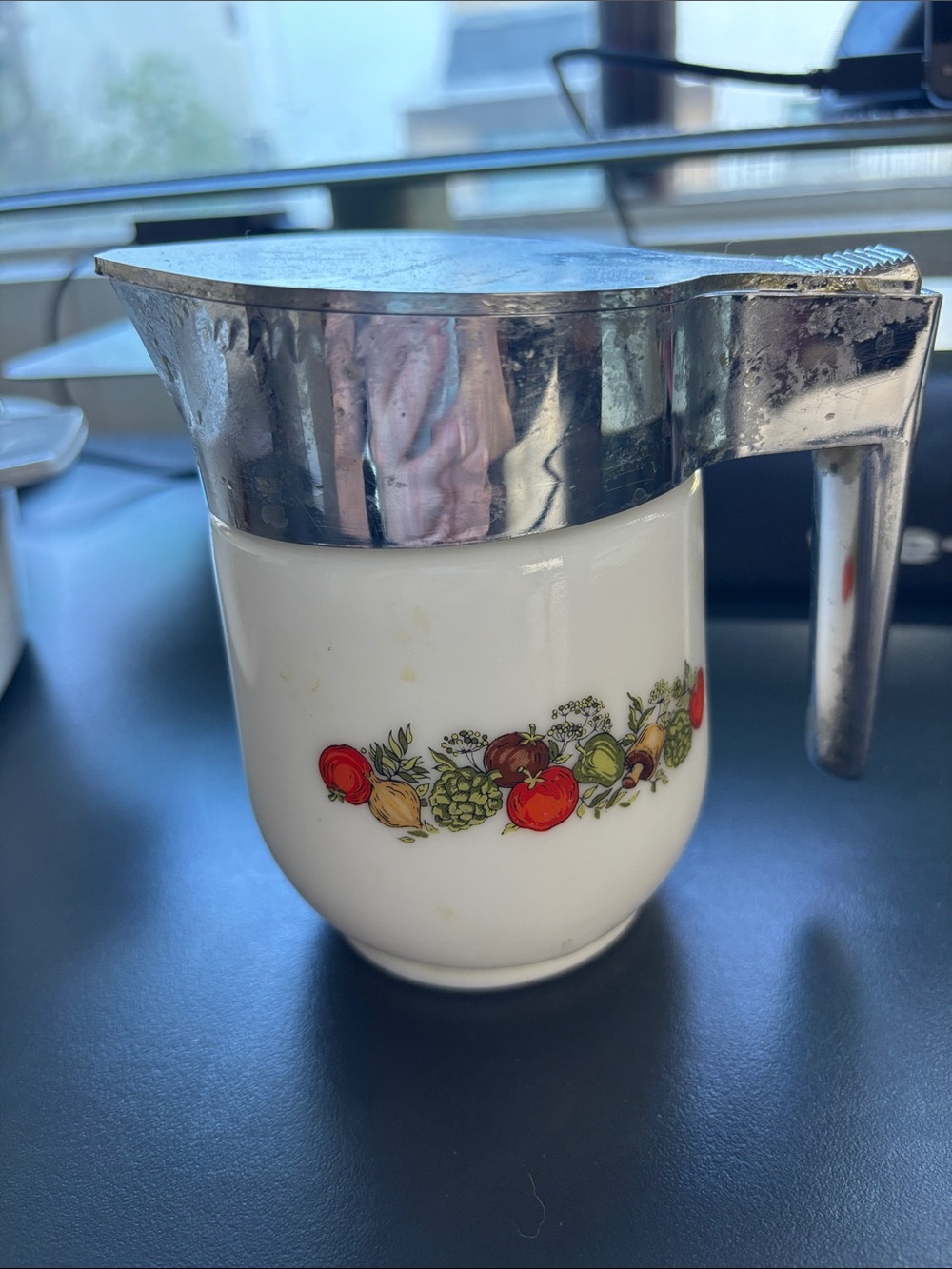 Fence Vintage White Fruit Pattern Creamer Pot with Chrome Lid